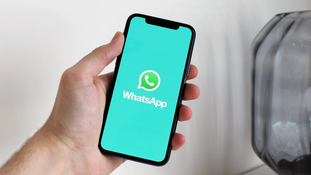 HOW YOU CAN CHAT WITH YOURSELF ON WHATSAPP